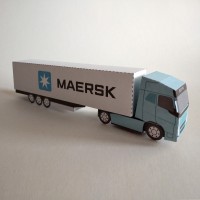 Modelos de semi-caminhão de papel para consultoria criativa