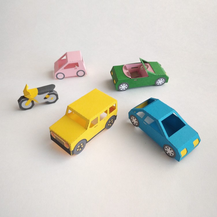 CARROS E MOTOCICLETA. 5 brinquedos de papel